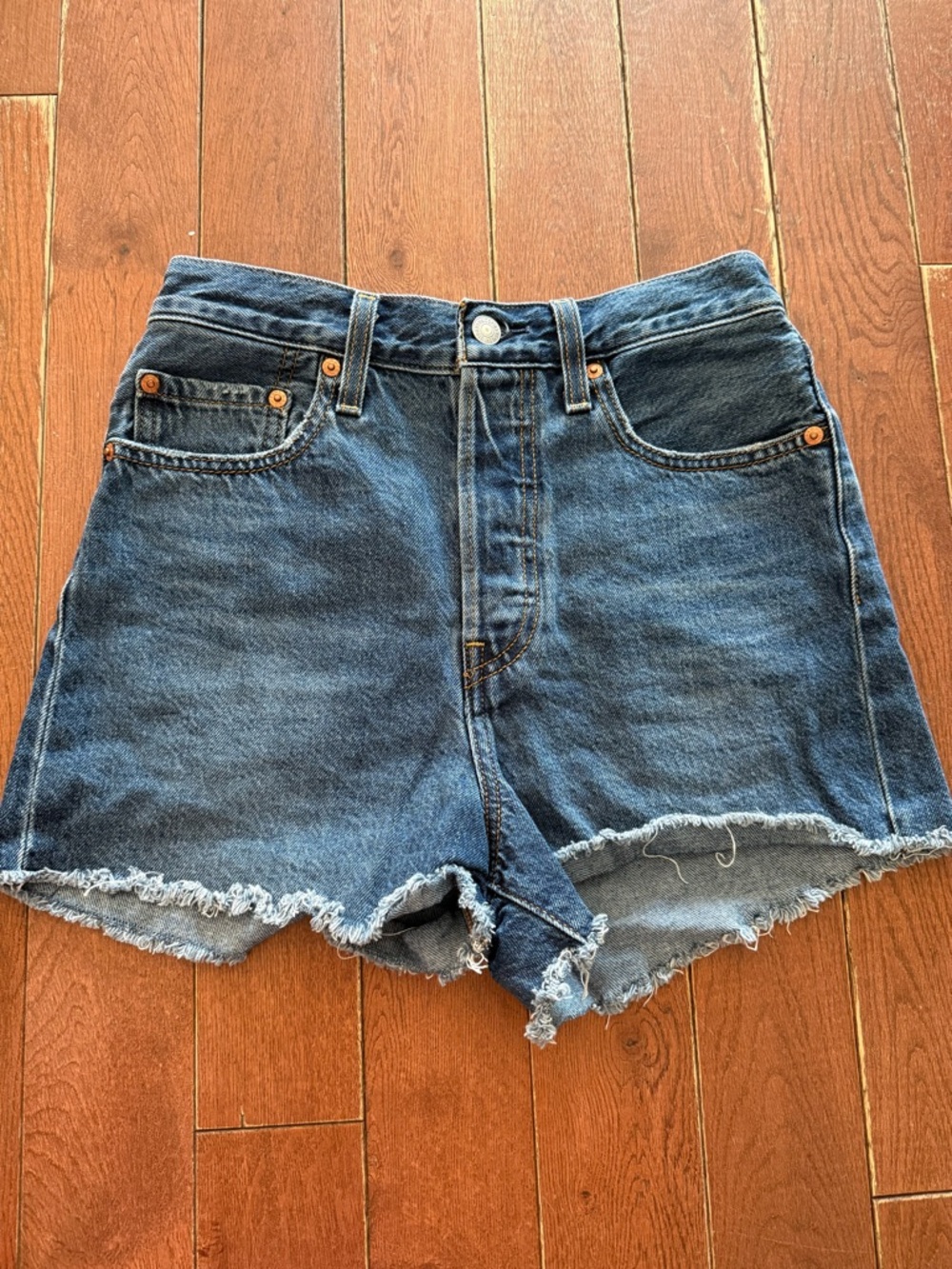 Levi’s ribcage shorts denim
